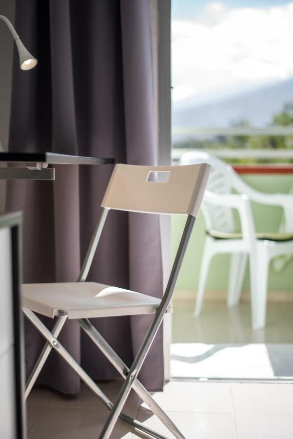 Apartamentos Estudio Nuevo En Puerto De La Cruz المظهر الخارجي الصورة